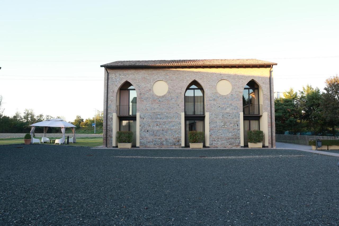 Villa Meli Lupi - Residenze Temporanee Parma Exterior foto